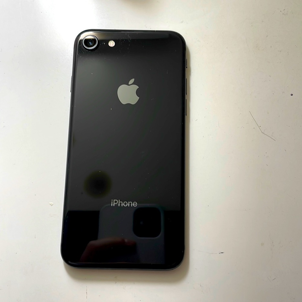 Black iPhone 8